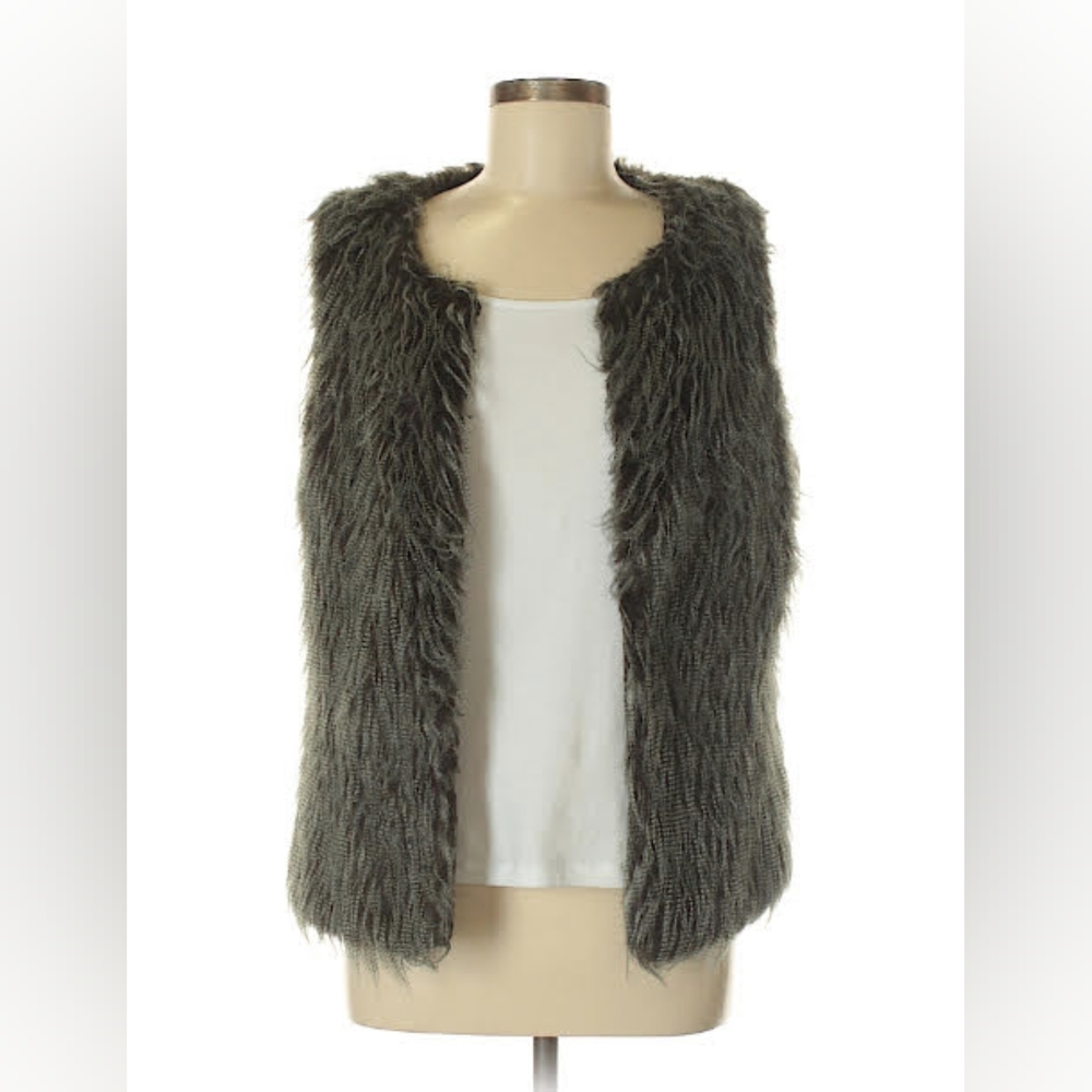 Max Studio faux fur vest